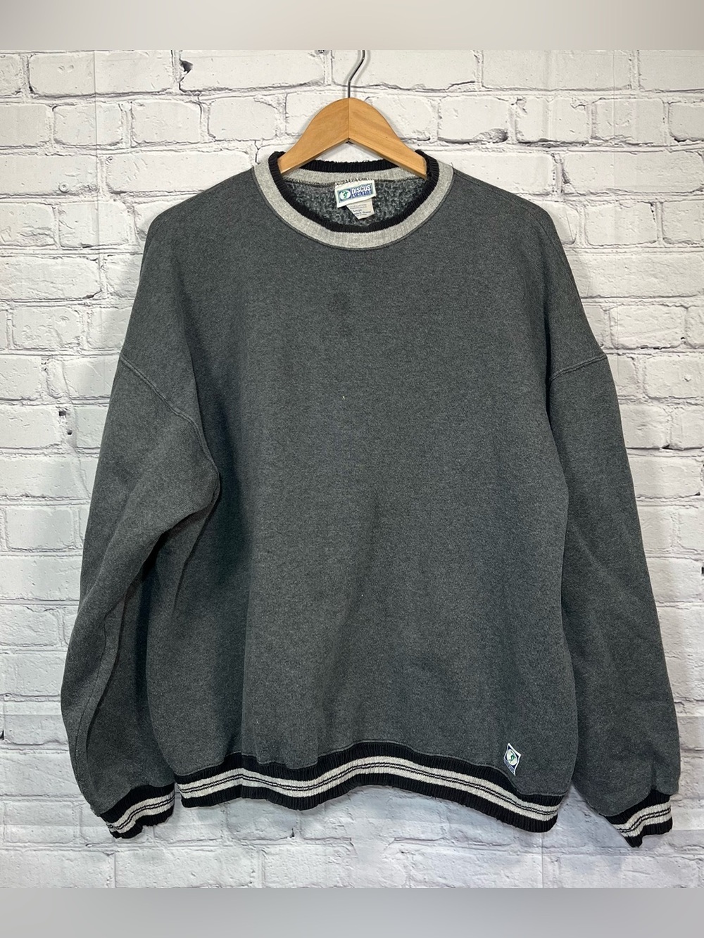 Vintage Discus Athletic Sweatshirt Mens XL Grey Faded Blank Crewneck Pullover US